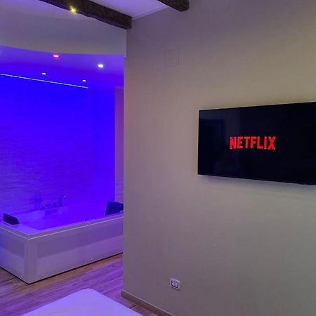B&B New Paris & Suite Таранто Экстерьер фото