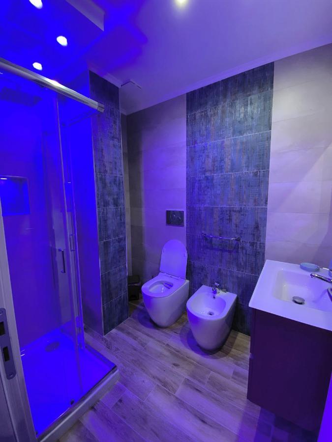 B&B New Paris & Suite Таранто Экстерьер фото