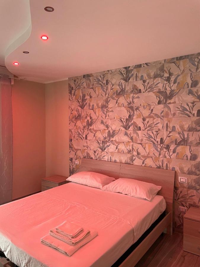 B&B New Paris & Suite Таранто Экстерьер фото