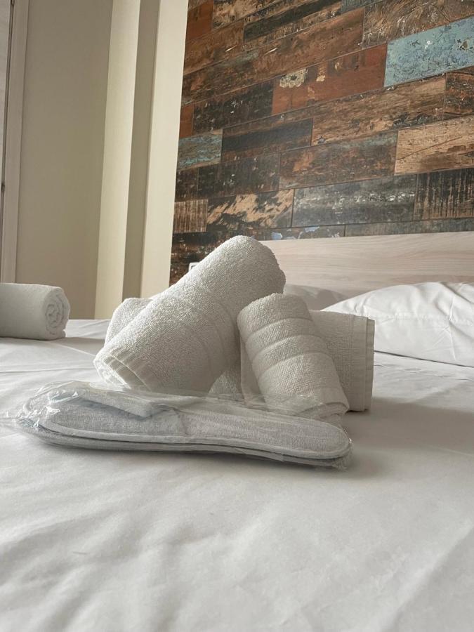 B&B New Paris & Suite Таранто Экстерьер фото